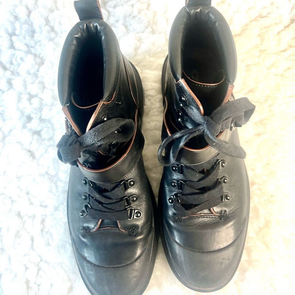 Coach Cedar Hiker Boot in black leather men size 10D
